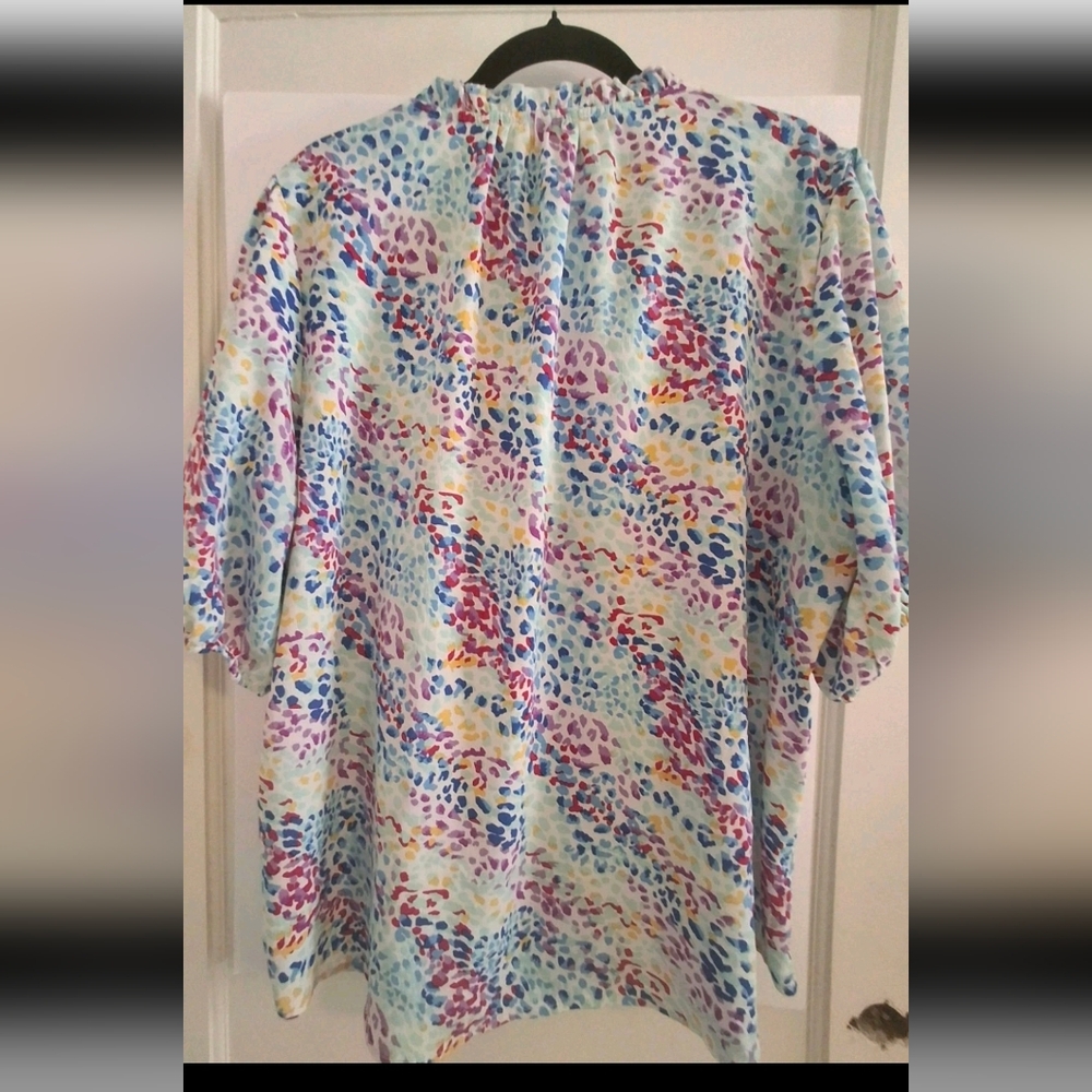 Umgee Flowy Ruffle Patterned Top Sz 1X - Picture 2 of 5